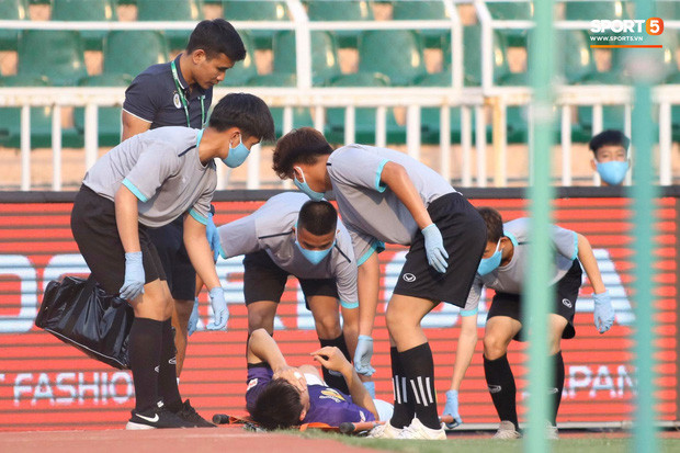 Duy Mạnh chấn thương nặng, nguy cơ lỡ vòng loại World Cup 2022 ảnh 1