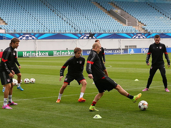 Bayern đã sẵn sàng lấy ba điểm ở "sân chơi không khán giả" ảnh 1