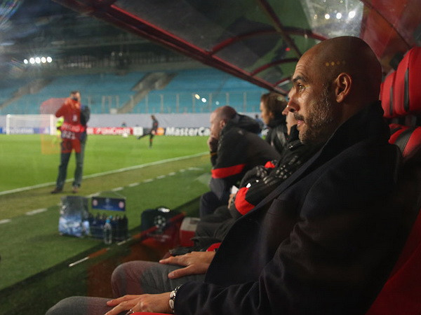 Pep Guardiola: Chiến thắng nhưng vẫn không hài lòng ảnh 3