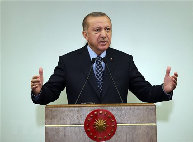 Tổng thống Thổ Nhĩ Kỳ Recep Tayyip Erdogan. (Ảnh: AFP/TTXVN) Tổng thống Thổ Nhĩ Kỳ muốn điều binh lính tới Azerbaijan ảnh 1