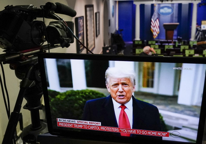 YouTube gia hạn lệnh cấm kênh của Tổng thống Mỹ Donald Trump ảnh 1