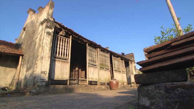 [Photo] Thăm quan "nhà Bá Kiến" nổi tiếng của làng Vũ Đại ảnh 5