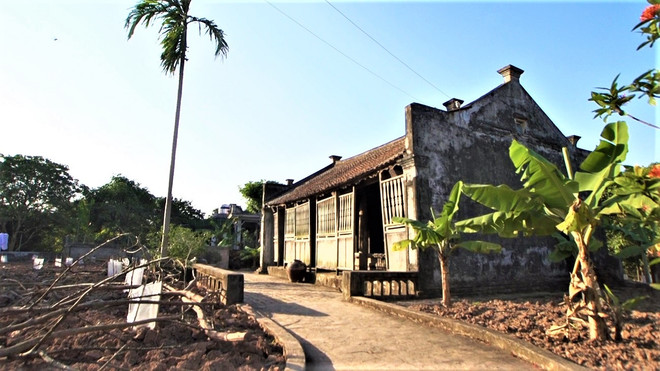 [Photo] Thăm quan "nhà Bá Kiến" nổi tiếng của làng Vũ Đại ảnh 4