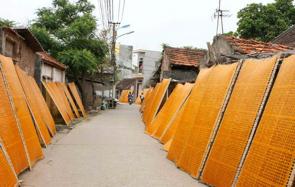 Có ai về với Cự Đà xem tranh trực họa cùng người thôn quê? ảnh 7