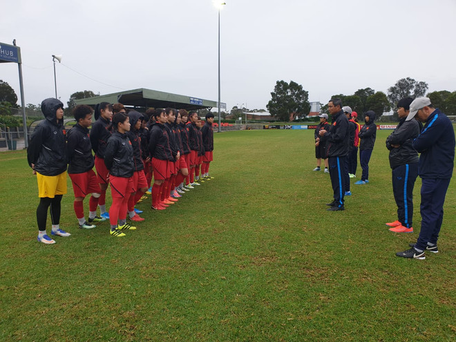 HLV Australia: 'Tuyển nữ Việt Nam là đối thủ khó chơi ở vòng play-off' ảnh 1