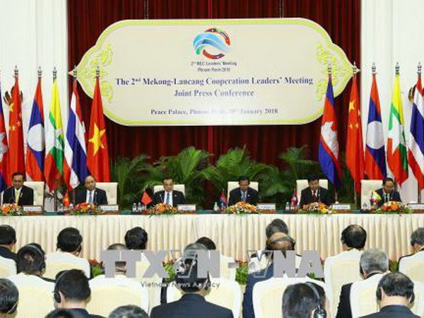 Thủ tướng Nguyễn Xuân Phúc kết thúc thành công tham dự Hội nghị MLC 2 ảnh 2