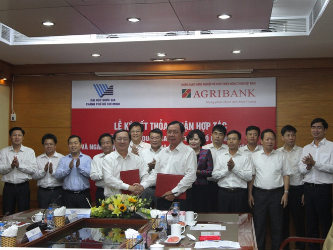 Agribank ký thỏa thuận hợp tác toàn diện với Đại học Quốc gia TP.HCM ảnh 1