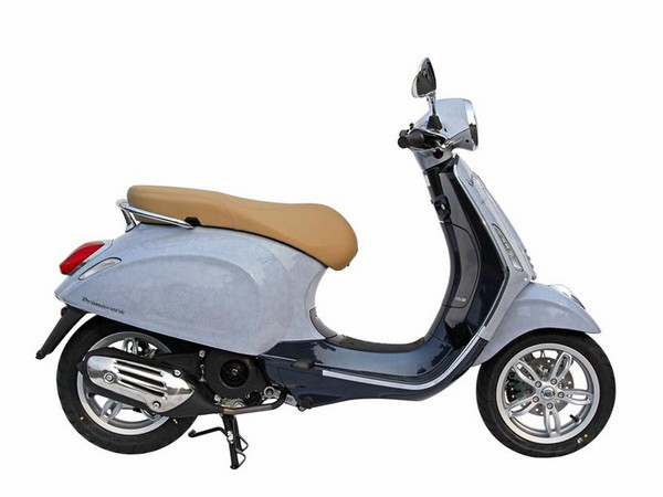 Ngắm chiếc xe Vespa được cẩn trứng bằng kỹ thuật sơn mài Việt ảnh 4