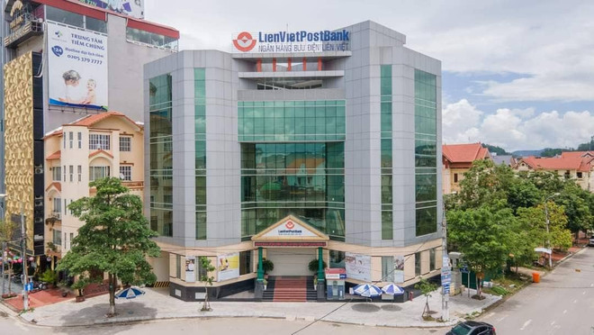 LienVietPostBank sẽ là ngân hàng đầu tiên được chấp thuận chuyển sàn ảnh 1