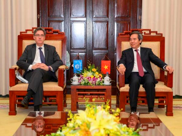 WB cam kết hỗ trợ nguồn lực để Việt Nam phát triển bền vững ảnh 1