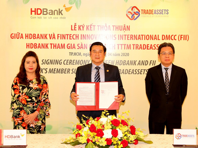 Ngân hàng đầu tiên ứng dụng số hóa trong hoạt động tài chính toàn cầu ảnh 1