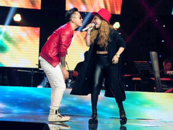 Tuấn Hưng hỏi khó thí sinh khiến Đàm Vĩnh Hưng phải... đập đầu ảnh 1