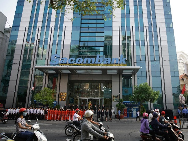 Sacombank bổ nhiệm bà Nguyễn Đức Thạch Diễm giữ quyền Tổng Giám đốc ảnh 1