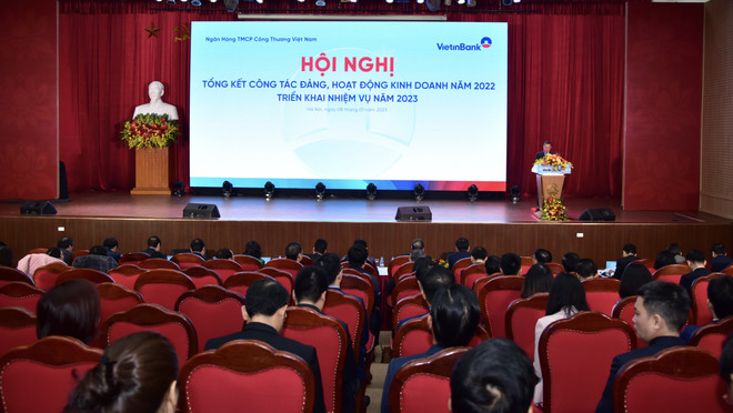 VietinBank: Năm 2022, tỷ lệ bao phủ nợ xấu tăng 10% so với năm trước ảnh 1