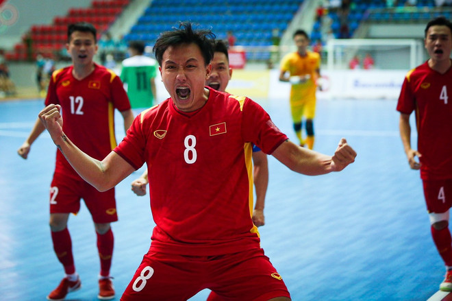 Cận cảnh tuyển futsal Việt Nam hòa 1-1 trong ngày ra quân SEA Games 31 ảnh 3