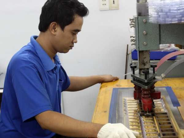 Giá vàng giảm 60.000 đồng, giao dịch quanh mức 36,68 triệu đồng/lượng ảnh 1