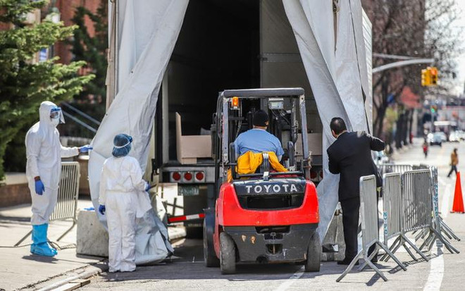 Dịch COVID-19 ngày 7/4: Hơn 74.500 người tử vong trên toàn cầu ảnh 1