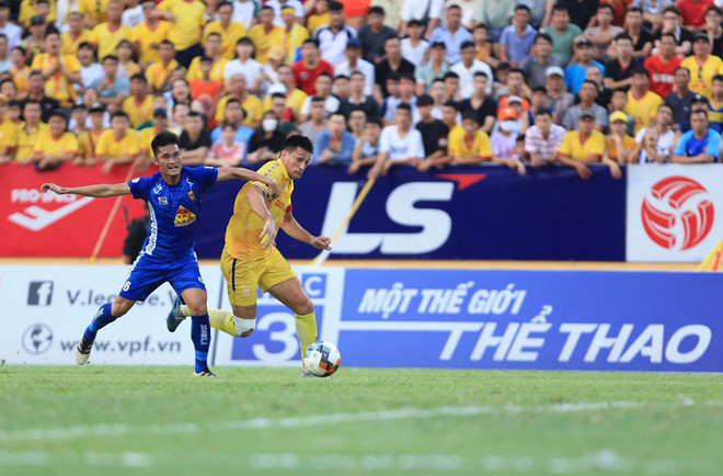 Người trong cuộc nói về vụ 'yểm bùa' ở trận Nam Định-Quảng Nam ảnh 1