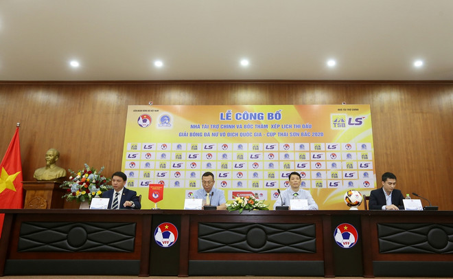 Giải Vô địch Quốc gia nữ lùi lịch giúp cầu thủ thi tốt nghiệp THPT ảnh 1