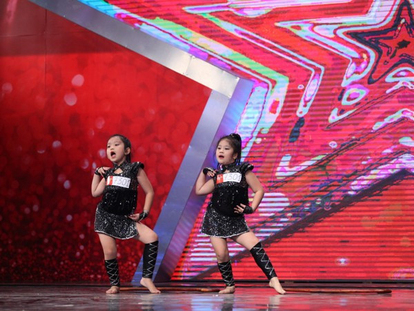 Tập 3 Vietnam’s Got Talent: Xuất hiện nhiều "thảm họa" ảnh 1