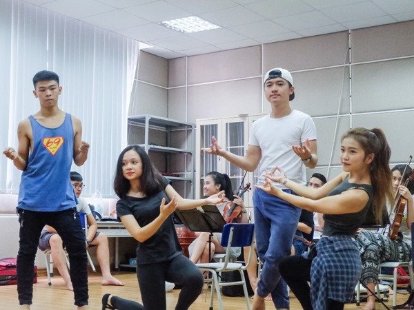 Không khí “Đêm Hè sau cuối” sôi động trước “giờ G” ảnh 1