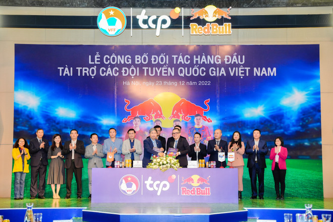 Thêm nhà tài trợ hàng đầu cho các đội tuyển Việt Nam từ năm 2023 ảnh 1
