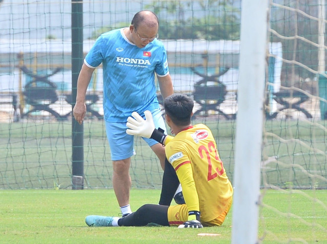 U23 Việt Nam công bố ba cầu thủ quá tuổi tham dự SEA Games 31 ảnh 4