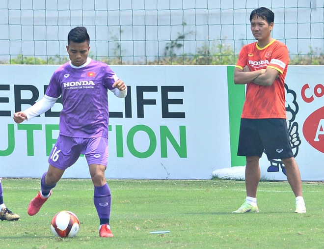 U23 Việt Nam công bố ba cầu thủ quá tuổi tham dự SEA Games 31 ảnh 3