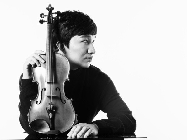 “Hừng đông” – Khởi đầu của Hoàng Rob đưa violin Việt đến với đại chúng ảnh 1