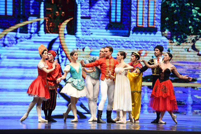 [Photo] Mãn nhãn với vở ballet "Kẹp hạt dẻ" theo công nghệ 3D ảnh 8