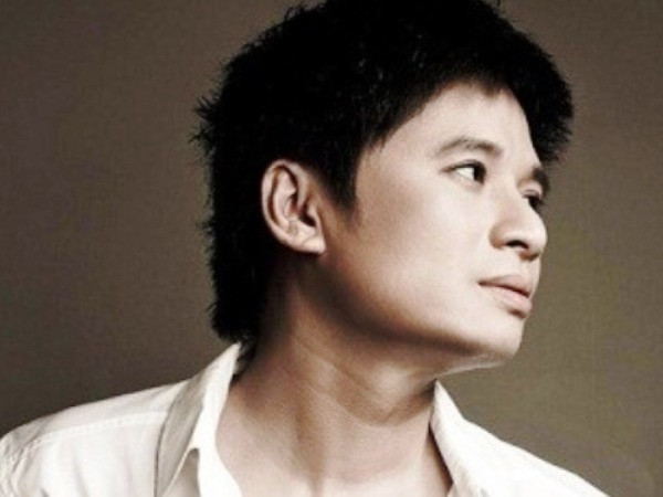 In The Spotlight – Sự trở lại “đậm đặc" của những sắc màu âm nhạc ảnh 4