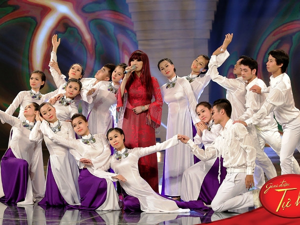 Quốc Trung “dụ” danh ca Bảo Yến hát tại Giai điệu Tự hào? ảnh 2