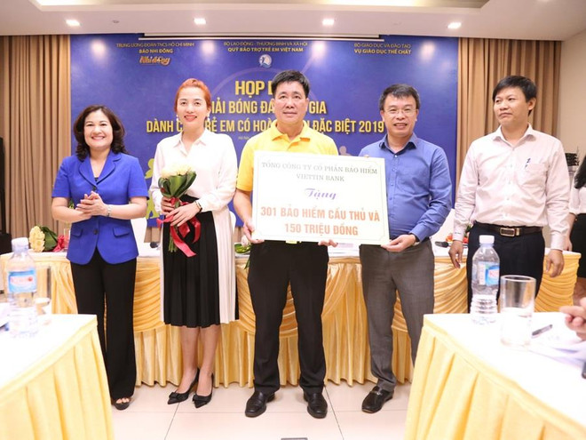 VBI tài trợ độc quyền bảo hiểm giải bóng đá dành cho trẻ em ảnh 1