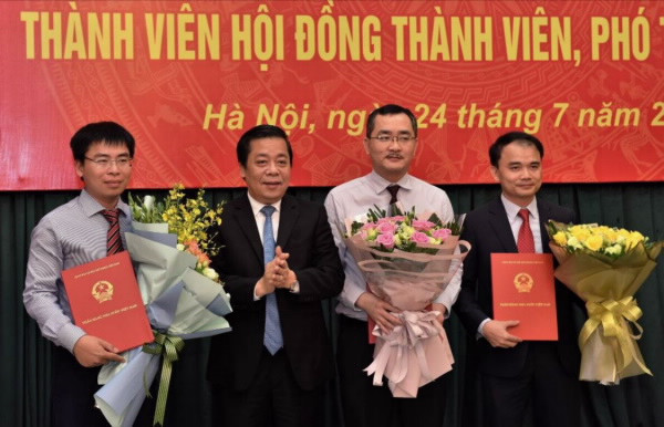 Ngân hàng Nhà nước bổ nhiệm nhiều nhân sự mới cho VAMC ảnh 1