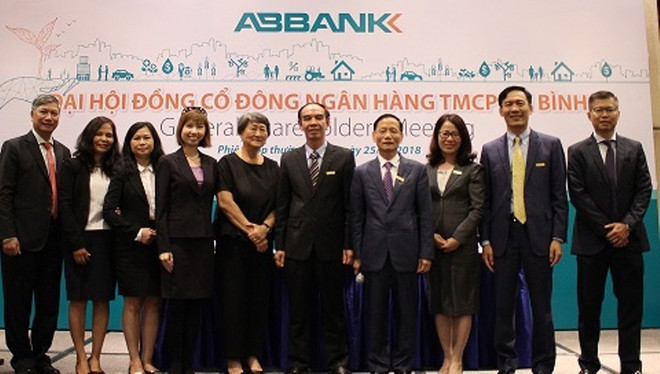 Đại hội cổ đông ABBANK bầu Hội đồng quản trị nhiệm kỳ mới ảnh 1