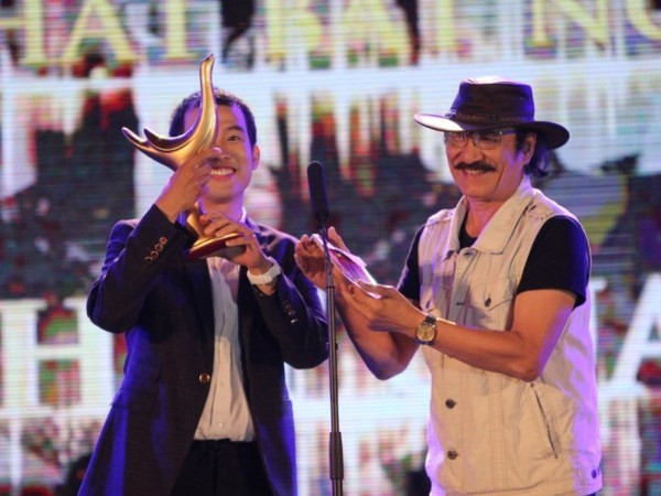 Nhà báo Hữu Trịnh: Không phải cứ “hot” thì sẽ được trao Cống hiến ảnh 1