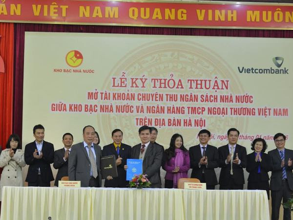 Vietcombank phối hợp thu ngân sách Nhà nước trên địa bàn Hà Nội ảnh 1
