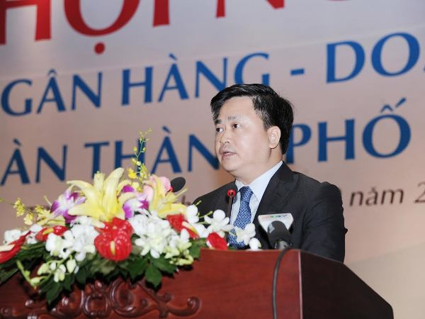 Tổng Giám đốc VietinBank Lê Đức Thọ phát biểu tại Hội nghị Kết nối ngân hàng doang nghiệp. (Nguồn: VietinBank) VietinBank tích cực thực hiện mục tiêu quốc gia hỗ trợ doanh nghiệp ảnh 2