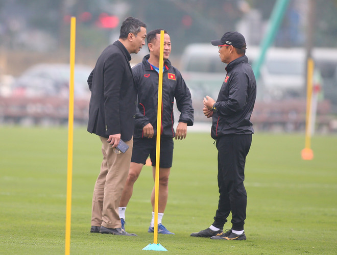 Quế Ngọc Hải: 'Đội tuyển Việt Nam đang mạnh mẽ hướng tới AFF Cup' ảnh 6