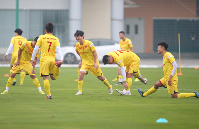 Quế Ngọc Hải: 'Đội tuyển Việt Nam đang mạnh mẽ hướng tới AFF Cup' ảnh 2