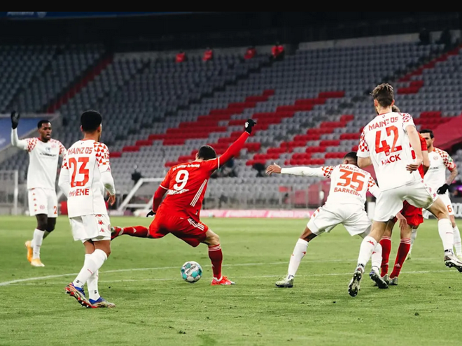 Khoảng khuất sau màn ngược dòng ngoạn mục của Bayern trước Mainz 05 ảnh 3