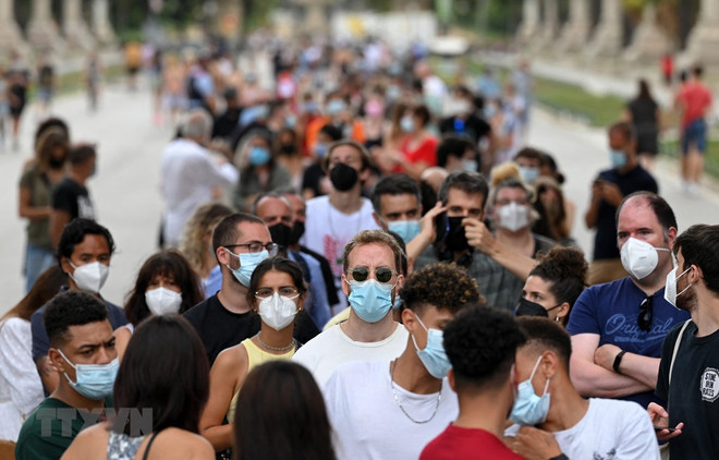 WHO hối thúc Indonesia siết hoạt động đi lại, Abu Dhabi hết phong tỏa ảnh 1