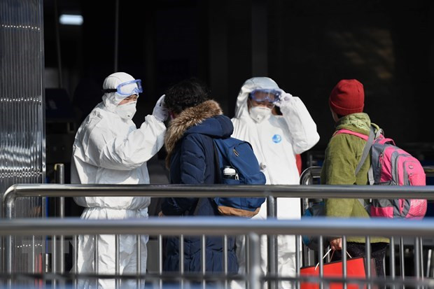 Virus corona: 41 trường hợp tử vong, gần 1.300 ca nhiễm bệnh ảnh 1