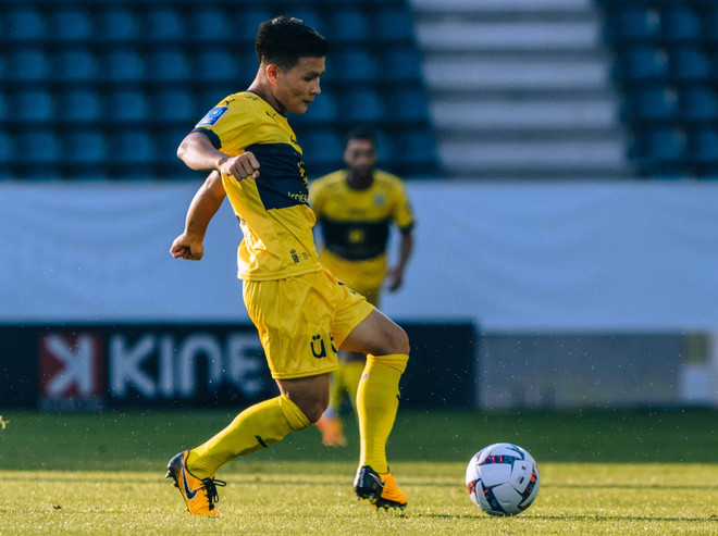 Quang Hải tìm cách thuyết phục Pau FC để trở về tham dự AFF Cup 2022 ảnh 1