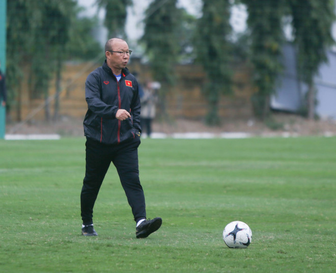 Tuyển Việt Nam tập luyện những gì trong giá lạnh ở Hà Nội? ảnh 3