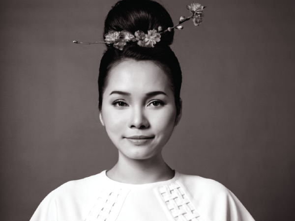 “Tình yêu màu nắng” Đoàn Thúy Trang: Đặc biệt hơn với “193” ảnh 2