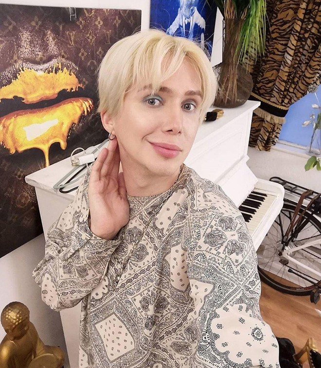 Người đàn ông Anh quốc phẫu thuật cho mình giống thần tượng K-pop ảnh 3