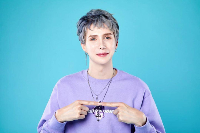 Người đàn ông Anh quốc phẫu thuật cho mình giống thần tượng K-pop ảnh 1