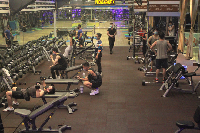 Mở lại phòng tập gym: Doanh nghiệp vui mừng, người dân còn e ngại ảnh 1