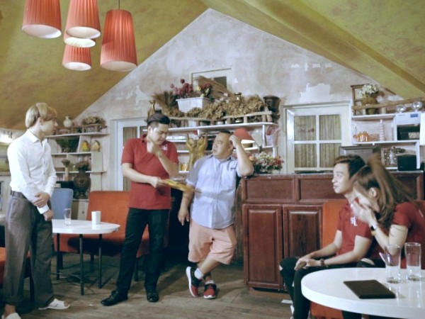 Trương Khải Minh gây sốt với MV “Trai làng lên phố 2” ảnh 1